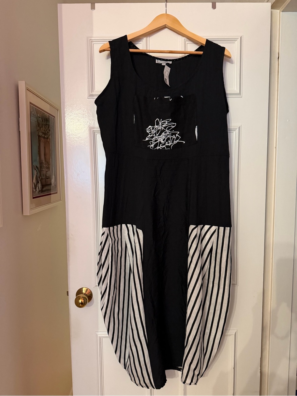 Hanna for La Journee Black Sleeveless Midi Dress with Contrast Striped Pockets